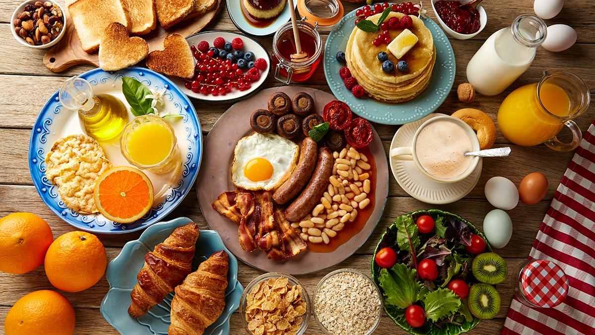 Article Cards Featured Image Breakfast buffet full continental and english coffee orange juice salad croissant fruit