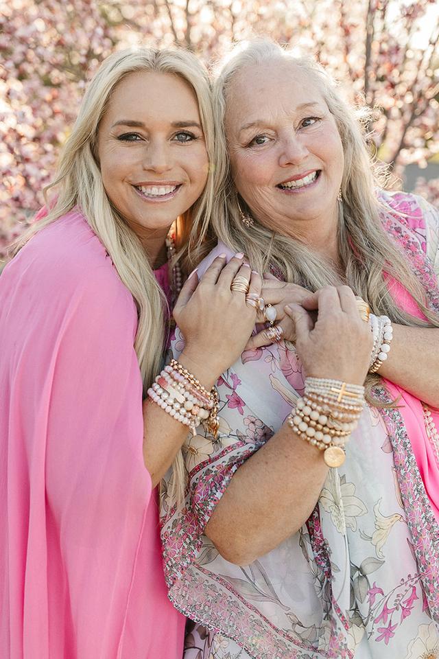 A blonde and her bag with her mom tracie